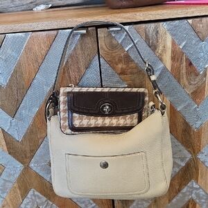 Coach Chelsea 2008 #10890 Bundle Wool And Suede Large Clutch